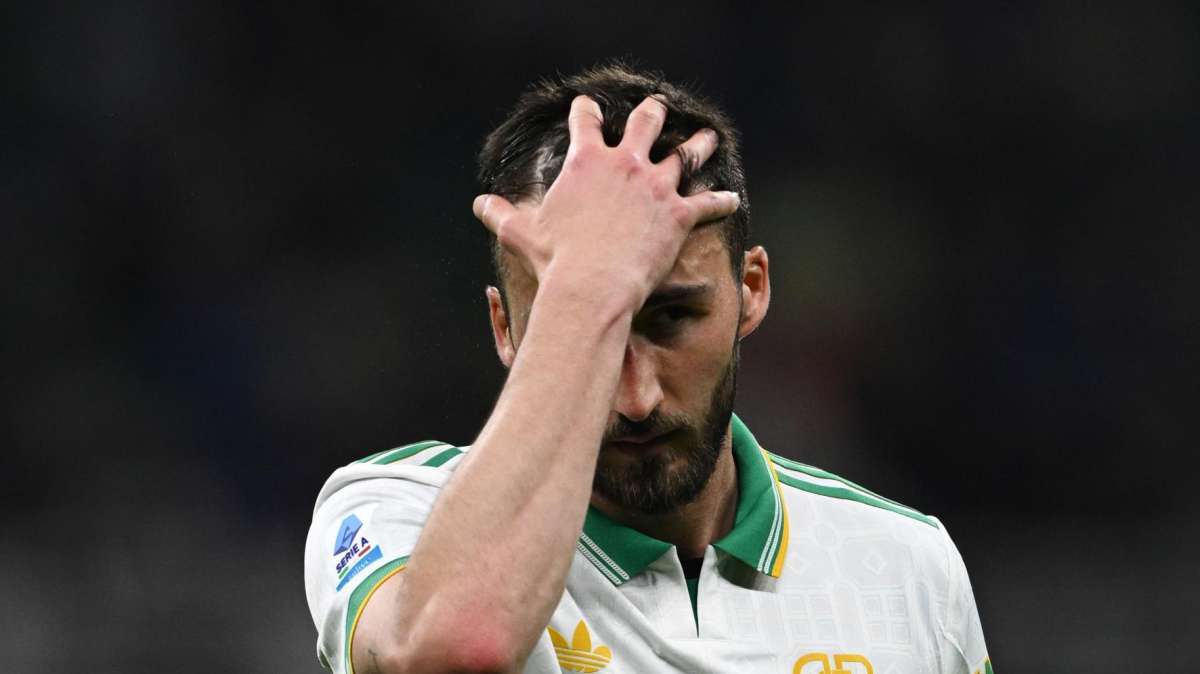 On This Day: Abraham's Rome Commitment, Cassetti & Perrotta Renewals, Trezeguet Agent's Roma Hint