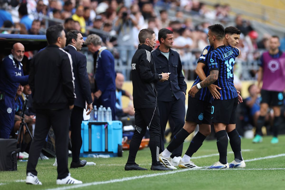 Preview Inter Readies for Fluminense Clash: Squad Status and Coach Chivu’s Insights