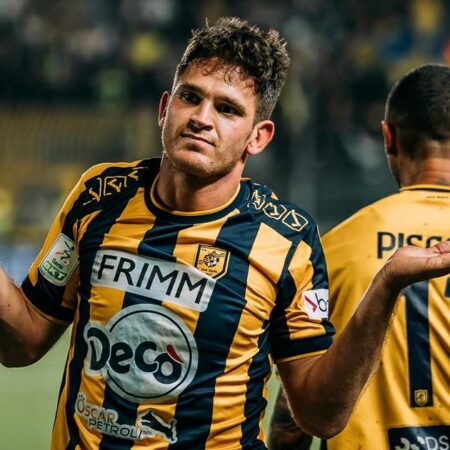 Juve Stabia Enters Race for Free Agent Midfielder Kees de Boer