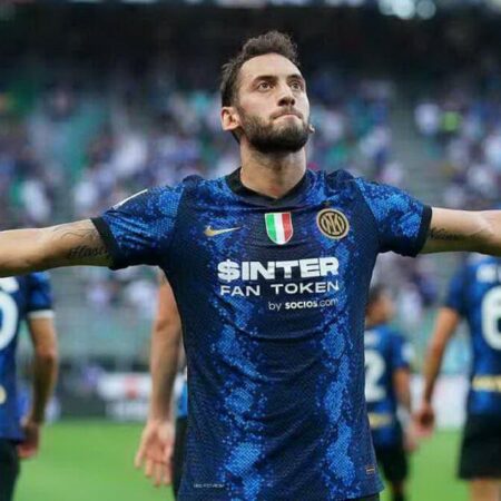 Inter: Bonny Signed, Dumfries Clause Emerges, Calhanoglu Saga Continues