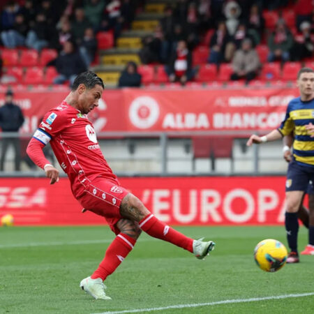 Parma Eyeing Experienced Defender Armando Izzo from Monza