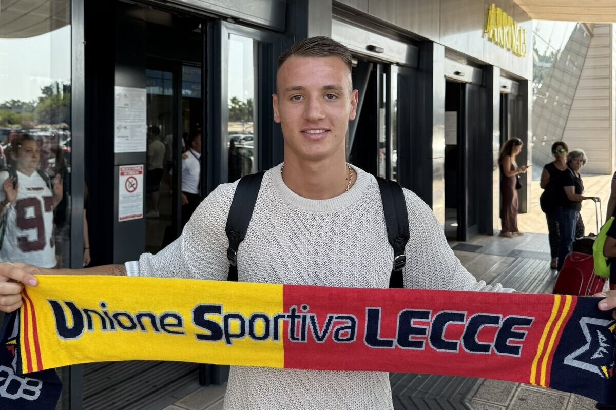 Preview Francesco Camarda Arrives in Salento Ahead of Lecce Move