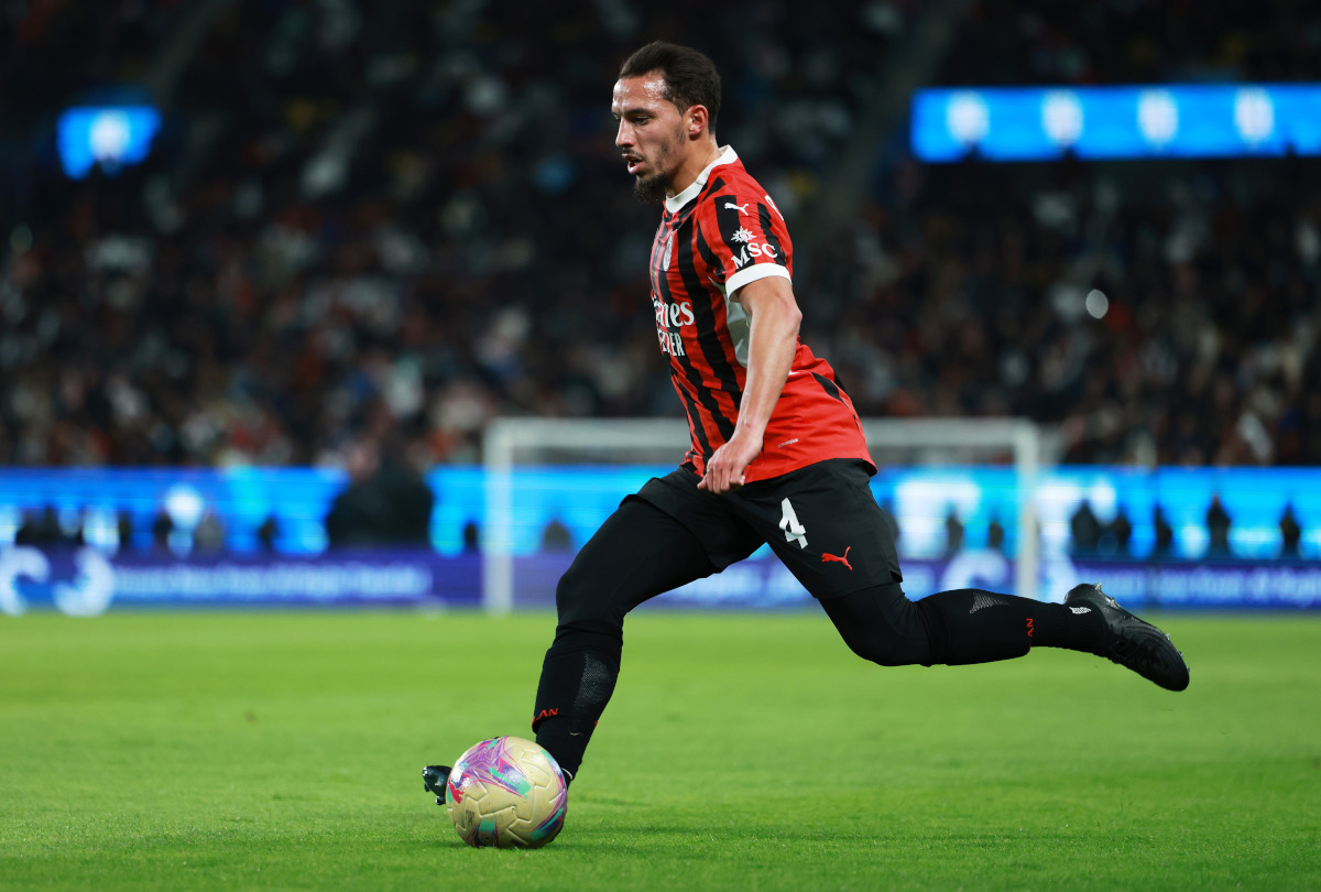 Preview AC Milan ‘Officially’ Excludes Theo Hernandez for Training Camp; Bennacer, Adli Also Out