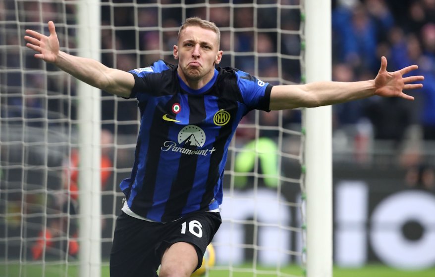 Preview Davide Frattesi Undergoes Hernia Surgery, Plans to Remain at Inter