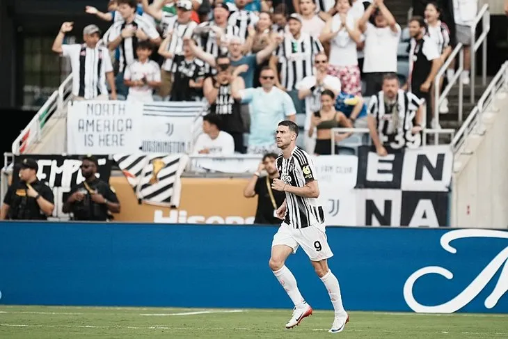 Preview Comolli’s Mark on Juventus’ Transfer Strategy