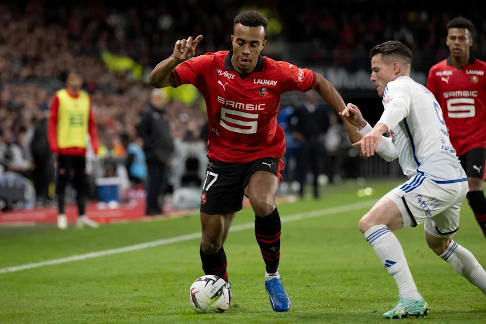 Preview Guéla Doué and the Challenge Against Leao. Now Milan Wants Him