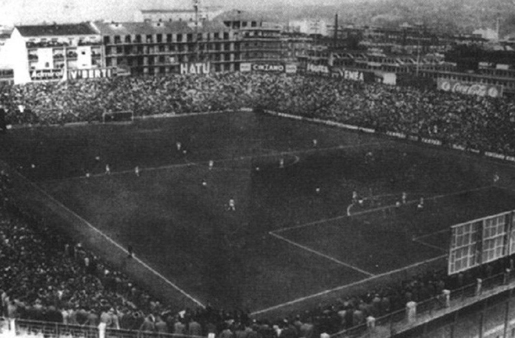 Preview Torino receives an enthusiastic welcome from fans at Filadelfia