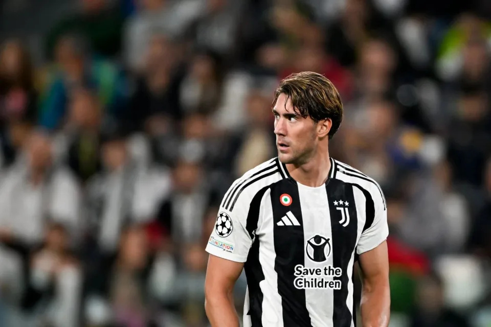 Preview Vlahovic and Juventus: The Reckoning – Navigating the Contractual Bind