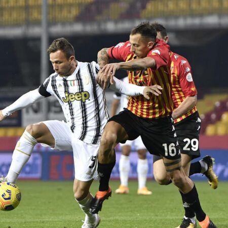 Benevento Bolsters Attack with Matteo Della Morte Signing