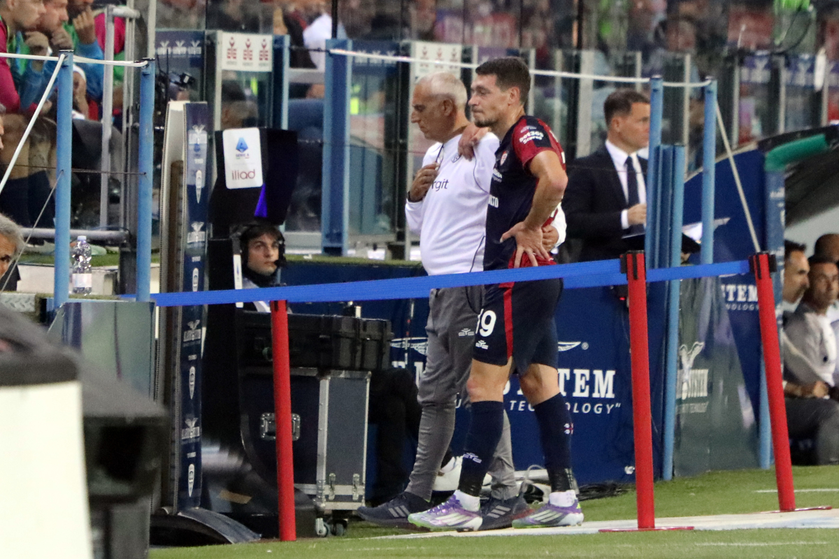 Preview Cagliari Anxious Over Belotti’s Left Knee Sprain
