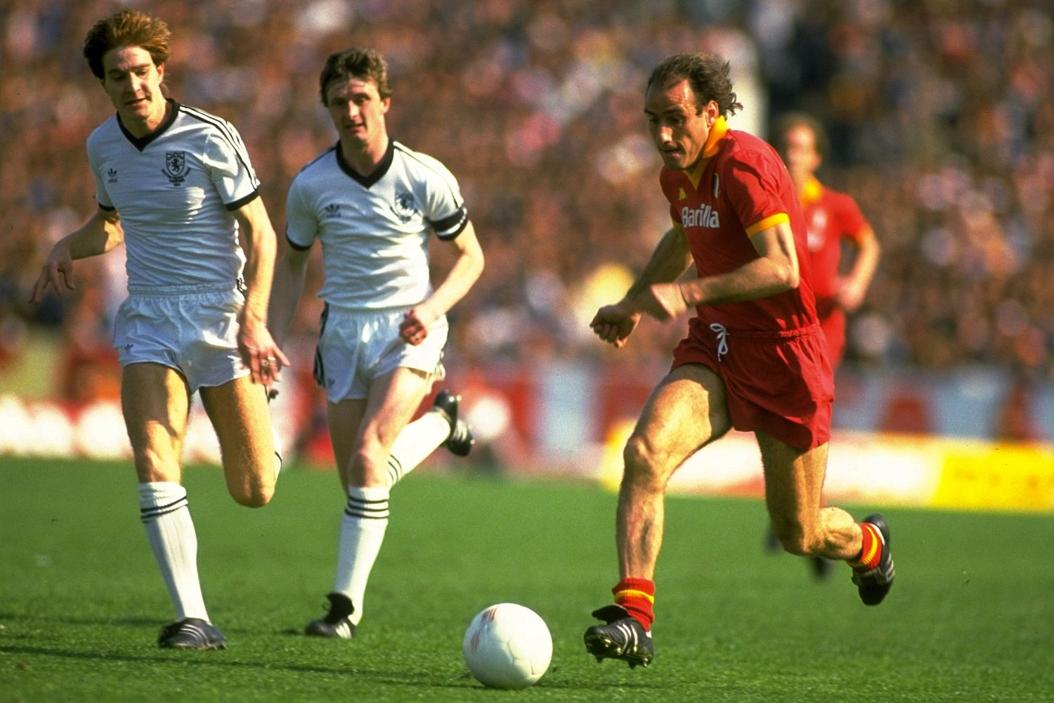 Preview Graziani Reflects on Roma’s Triple Penalty Blunder: ‘That Goal Under the Sud is Cursed’