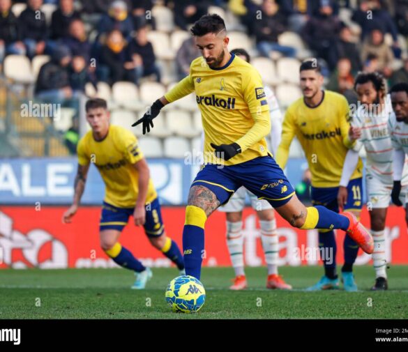 Serie B Top Scorers: Gliozzi (Modena) Takes the Lead with a Penalty