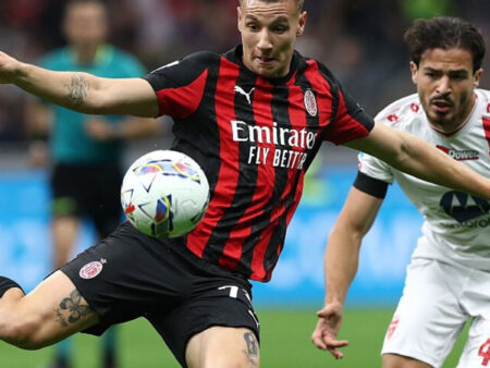 Esposito vs. Camarda: A Technical Showdown Between Young Strikers