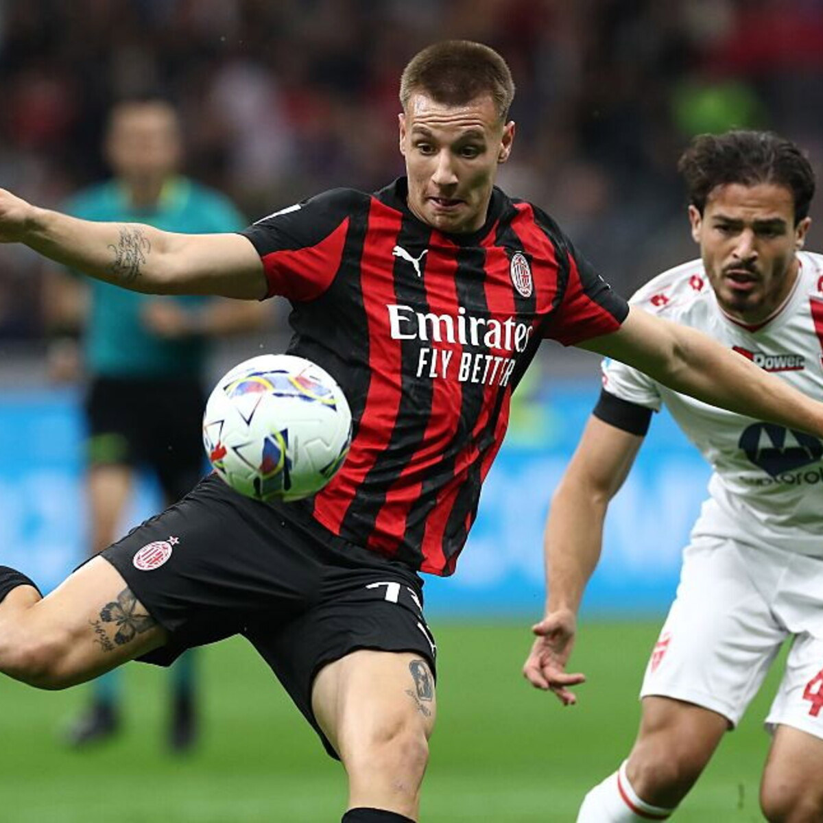 Preview Esposito vs. Camarda: A Technical Showdown Between Young Strikers