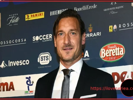 Totti reflects on his career through his most important jerseys, stating: “The Scudetto one is the most significant.”