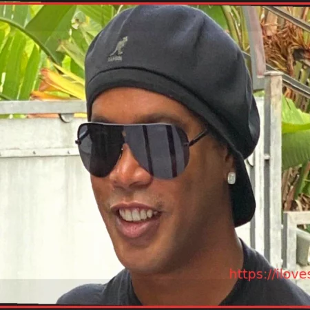 Ronaldinho approda al Ravenna. Farà anche parte degli azionisti del club giallorosso