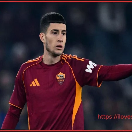 Calciomercato Roma – Soulé, trattativa avanzata con l’Al-Ahli. C’è anche il Leverkusen