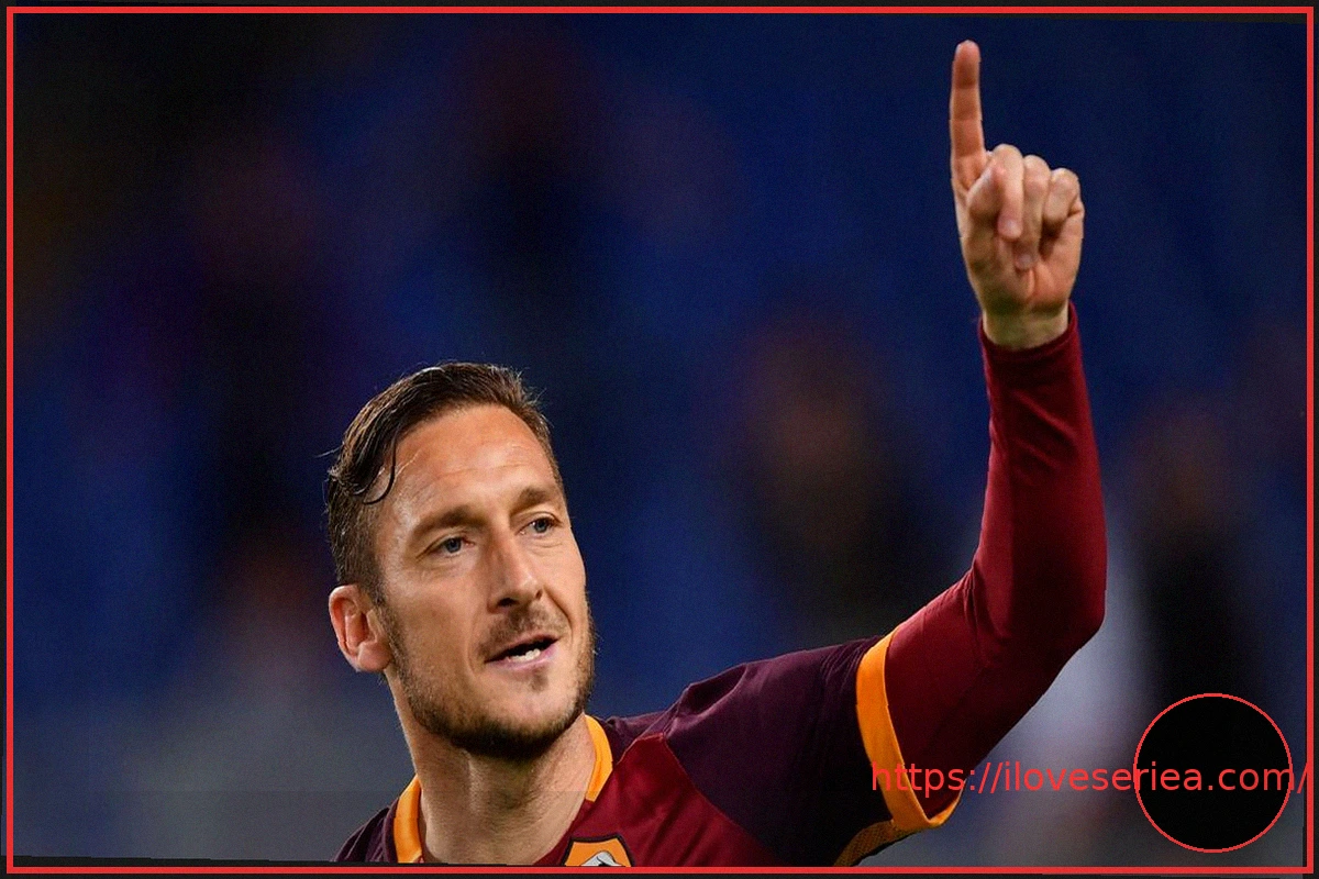 Preview Francesco Totti e l’evoluzione del numero 10: dal trequartista al falso nove