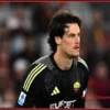 Calciomercato Roma – Svilar intriga la Juventus ma per i giallorossi è incedibile